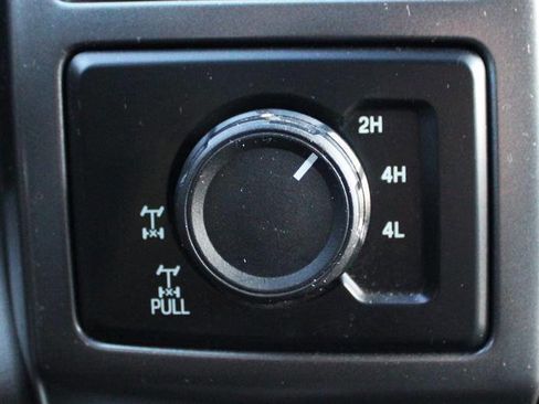 Used 2015 Ford F150 XLT w/ Equipment Group 302A Luxury image 22