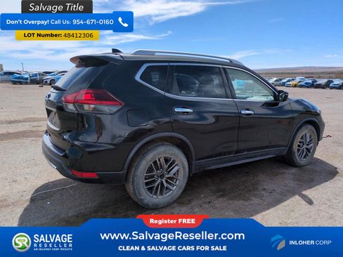 Used 2019 Nissan Rogue SV image 4