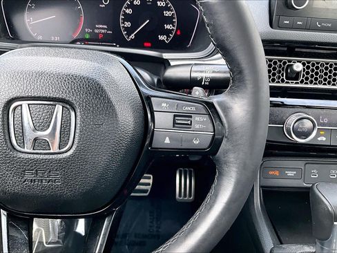 Used 2025 Honda Civic Sport image 25