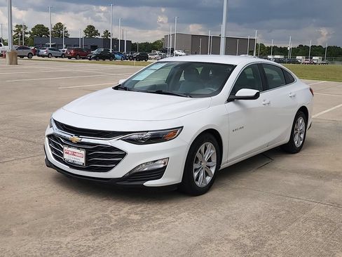 Used 2025 Chevrolet Malibu LT FWD image 9