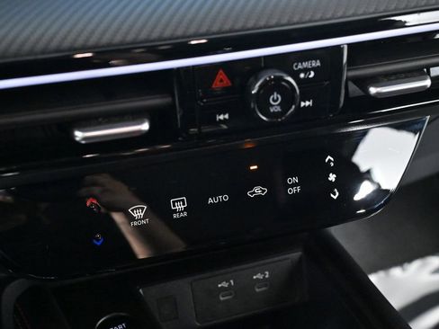 Certified 2025 Nissan Kicks SR AWD/4WD image 22