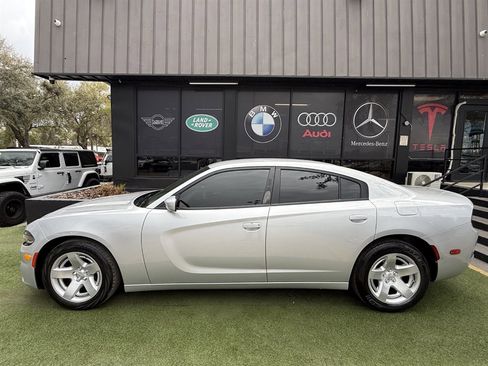 Used 2020 Dodge Charger Police w/ Street Appearance Group image 7