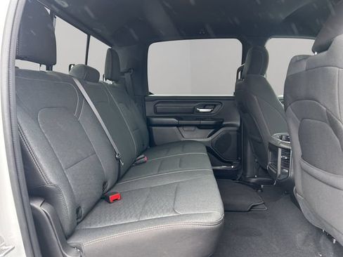 New 2026 RAM 1500 Express AWD/4WD image 34
