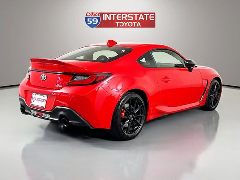 New 2025 Toyota GR86 Premium image 7