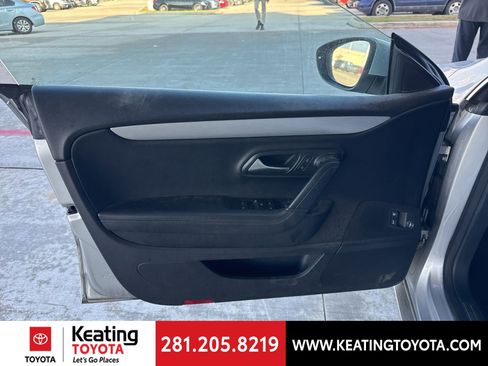 Used 2016 Volkswagen CC Sport image 11