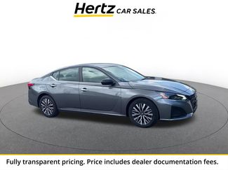 Used 2025 Nissan Altima 2.5 SV FWD video 1