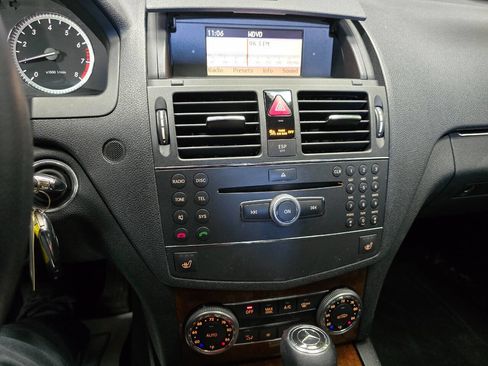 Used 2009 Mercedes-Benz C 300 4MATIC Sedan image 23