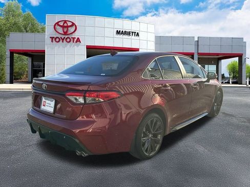 Certified 2025 Toyota Corolla SE image 30