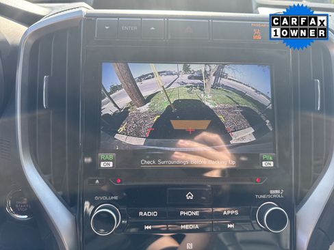 Used 2019 Subaru Ascent Limited AWD/4WD image 10