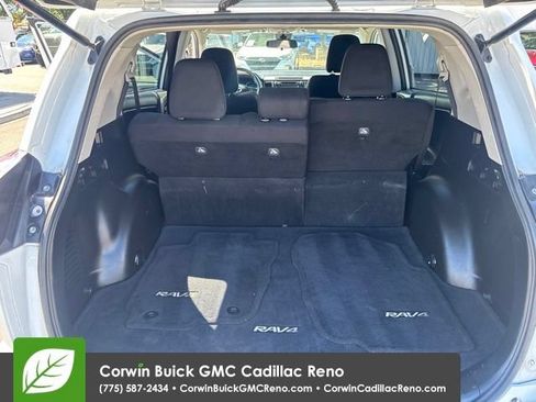 Used 2018 Toyota RAV4 XLE w/ Plus Extra Value Package AWD/4WD image 29
