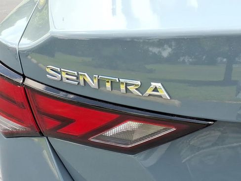 Used 2024 Nissan Sentra SV FWD image 9