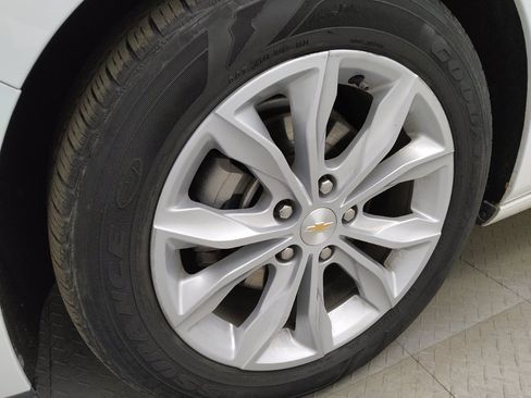 Used 2025 Chevrolet Malibu LT FWD image 31