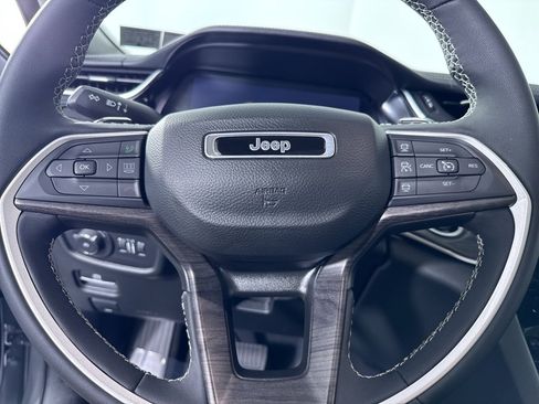 Used 2022 Jeep Grand Cherokee Limited 4xe AWD/4WD image 25