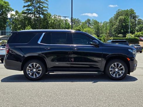 Used 2022 Chevrolet Tahoe LT w/ LT Signature Plus Package AWD/4WD image 6