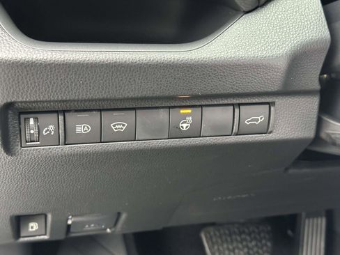 New 2025 Toyota RAV4 SE image 23