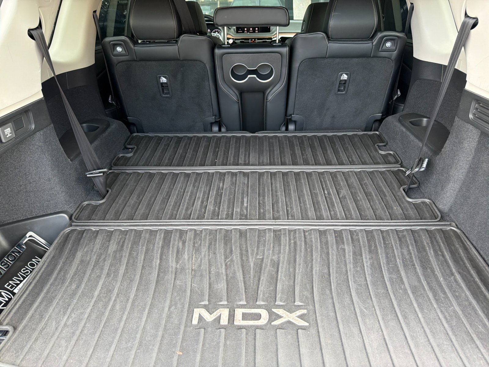 Used 2022 Acura MDX w/ Technology Package AWD/4WD image 14