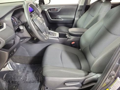 Used 2025 Toyota RAV4 LE FWD image 19