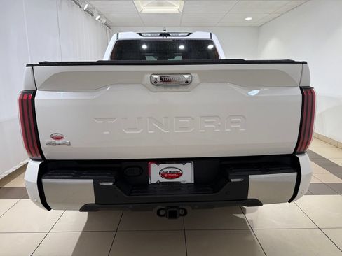 Used 2024 Toyota Tundra Limited AWD/4WD image 4