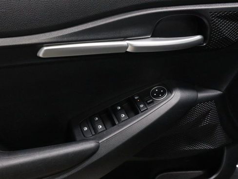 Used 2025 Kia Seltos LX image 22