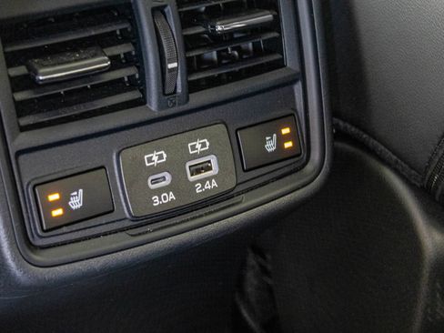 Used 2026 Subaru Outback Touring XT AWD/4WD image 43