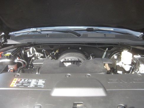 Used 2019 GMC Yukon SLE w/ Convenience Package AWD/4WD image 12