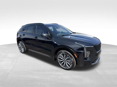 Used 2024 Cadillac XT4 Sport AWD/4WD image 3