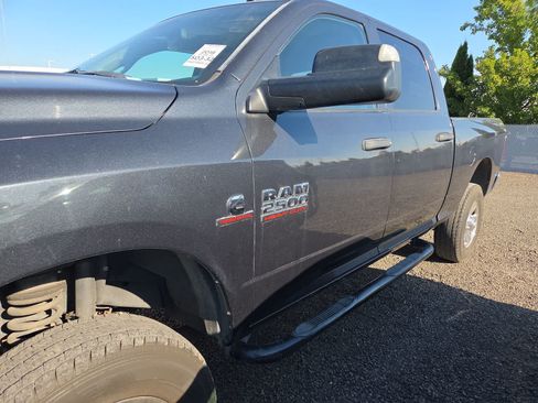 Used 2018 RAM 2500 Tradesman w/ Chrome Appearance Group AWD/4WD image 2