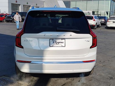 New 2026 Volvo XC90 T8 Ultra image 32
