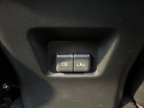 Certified 2024 Toyota RAV4 XLE image 19