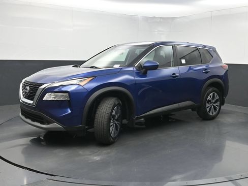 Used 2023 Nissan Rogue SV FWD image 19