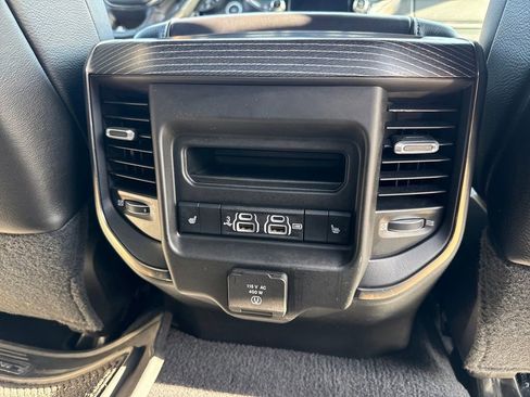 Used 2019 RAM 3500 Limited image 30
