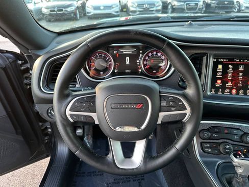 Used 2016 Dodge Challenger SXT Plus RWD image 29