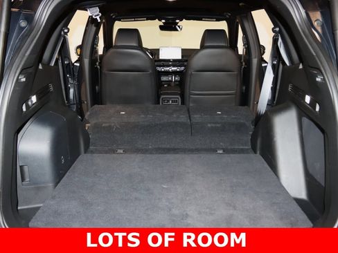 Used 2025 Honda CR-V Sport Touring image 23