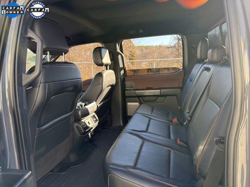 Used 2021 Ford F150 Lariat image 17