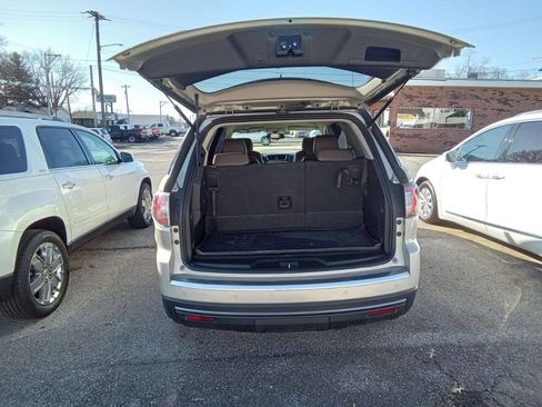 Used 2013 GMC Acadia SLT image 10