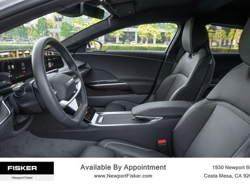 Used 2025 Lucid Air Touring AWD/4WD image 12