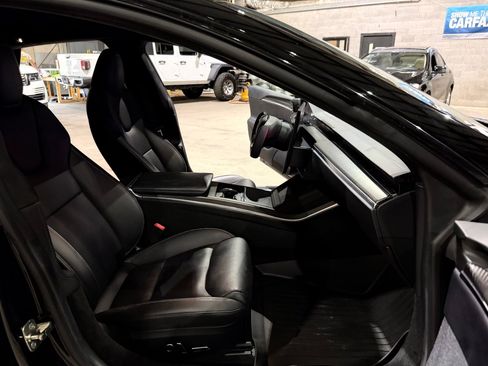 Used 2022 Tesla Model S Plaid AWD/4WD image 27