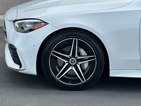 Used 2024 Mercedes-Benz C 300 4MATIC Sedan image 25