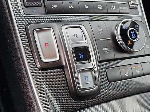 Used 2023 Hyundai Santa Fe SEL w/ Cargo Package image 15