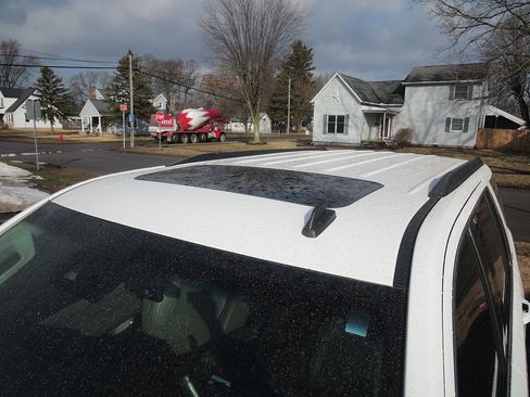 Used 2024 GMC Yukon AT4 w/ AT4 Premium Plus Package image 4