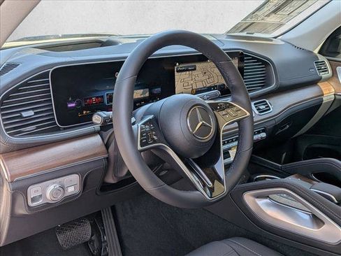 New 2026 Mercedes-Benz GLE 350 4MATIC image 3