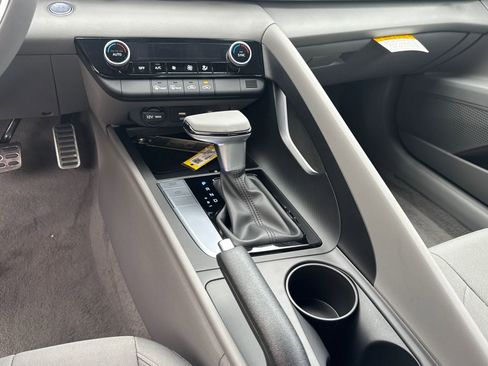 Certified 2026 Hyundai Elantra Sport image 30