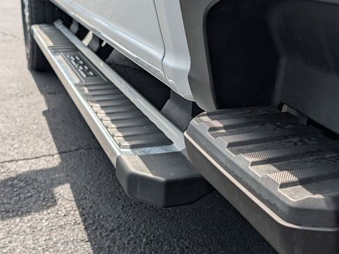 Used 2026 Ford F250 Lariat AWD/4WD image 36
