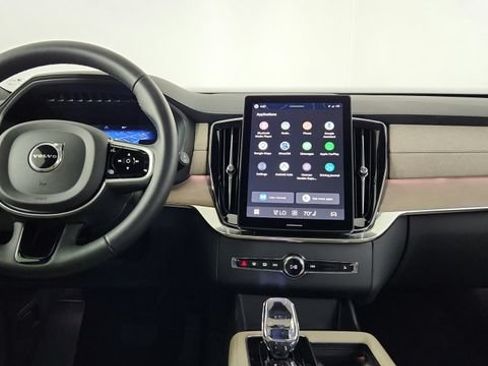 Certified 2026 Volvo XC90 B6 Plus w/ Protection Package Premier AWD/4WD image 26