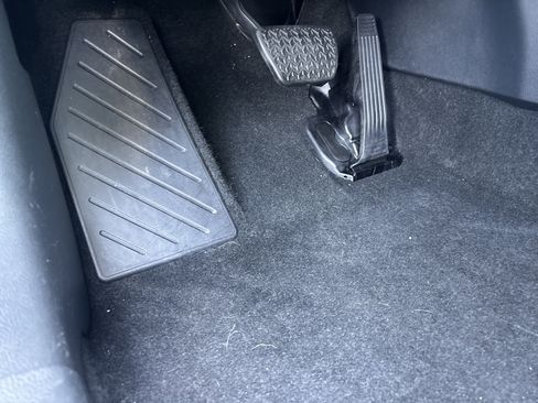 Certified 2025 Lexus RX 350 FWD image 17