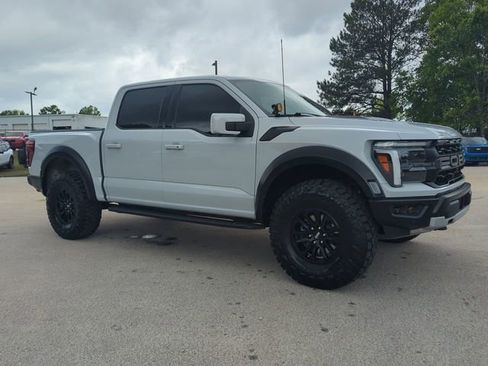Certified 2025 Ford F150 Raptor AWD/4WD image 2