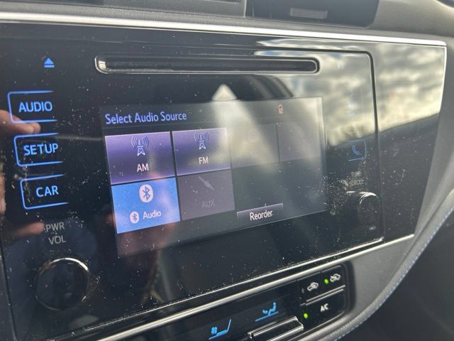 Used 2019 Toyota Corolla SE FWD image 19