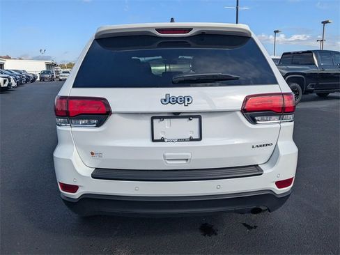 Used 2021 Jeep Grand Cherokee Laredo X image 5