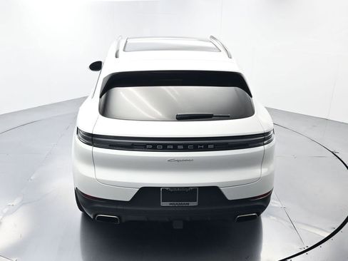 Certified 2024 Porsche Cayenne image 34
