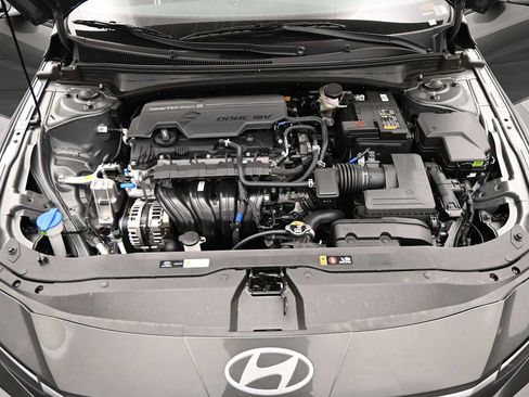 New 2026 Hyundai Elantra Sport FWD image 24